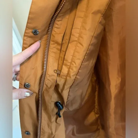 Vintage Fox Fire Women’s Gore-Tex Waterproof Jacket – Size M - Picture 4 of 9